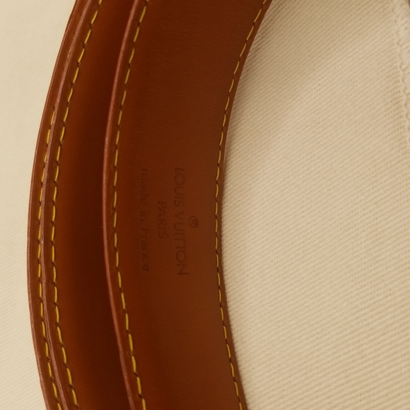 Authentic🧡 Louis Vuitton Epi Belt W/ LV BOX  💛Size : 110/ 44" US Size: 10-12 - Picture 5 of 10